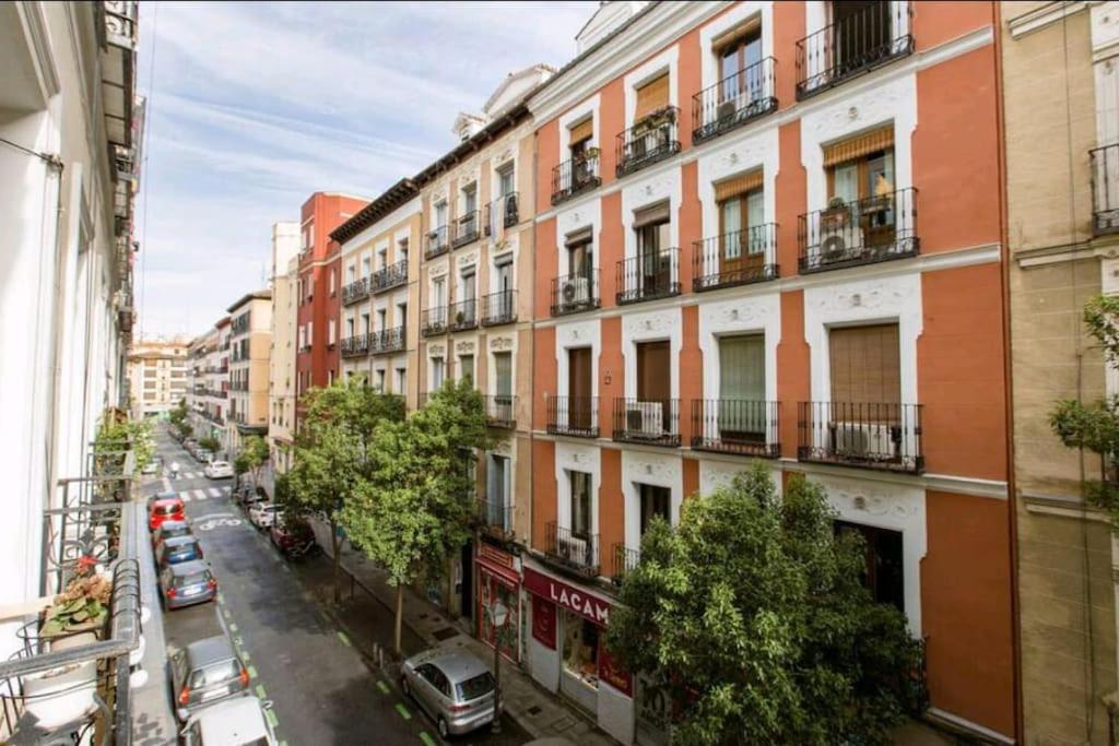 Ferienwohnung Divina Malasana Madrid Exterior foto